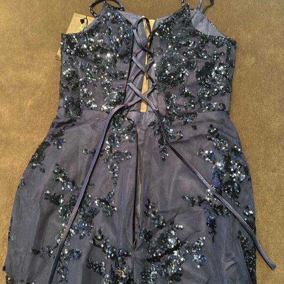 Women’s Blue Mermaid Fit Prom Dress Sparkly Sequins Lace Up Back Size 6 NWT - Picture 11 of 13